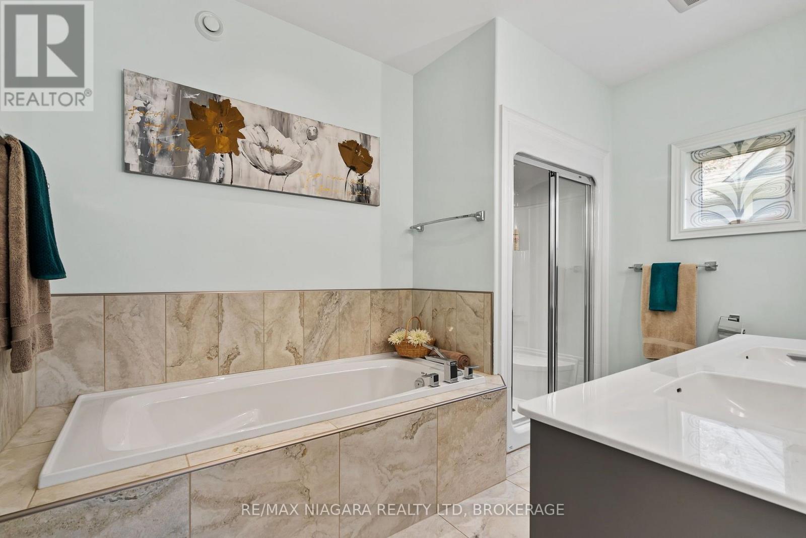 27 Driftwood Trail, Fort Erie, Ontario  L0S 1N0 - Photo 20 - X13653068