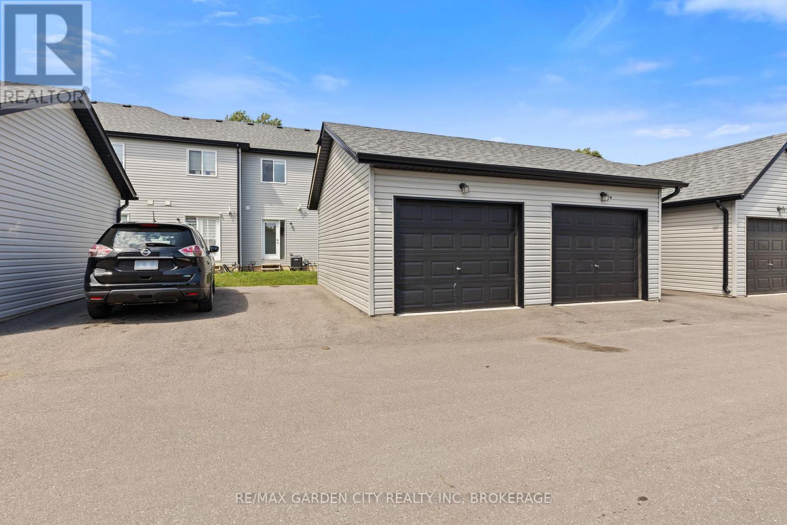 8 - 182 Broadway Lane, Welland, Ontario  L3C 5L5 - Photo 28 - X13655846