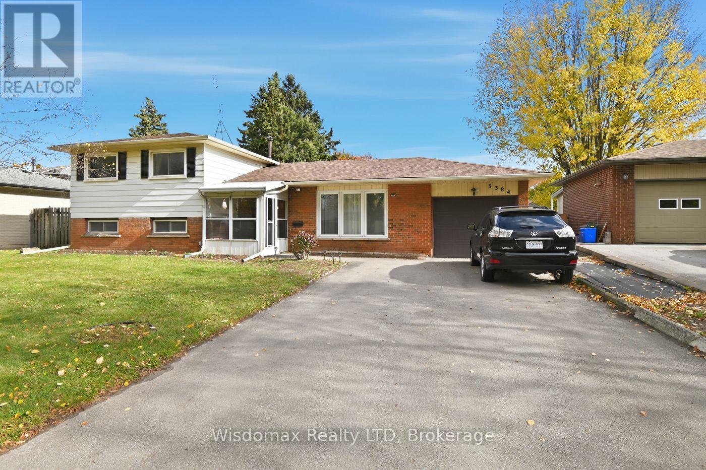 3384 Baker Crescent, Niagara Falls, Ontario  L2J 3L9 - Photo 1 - X13656080