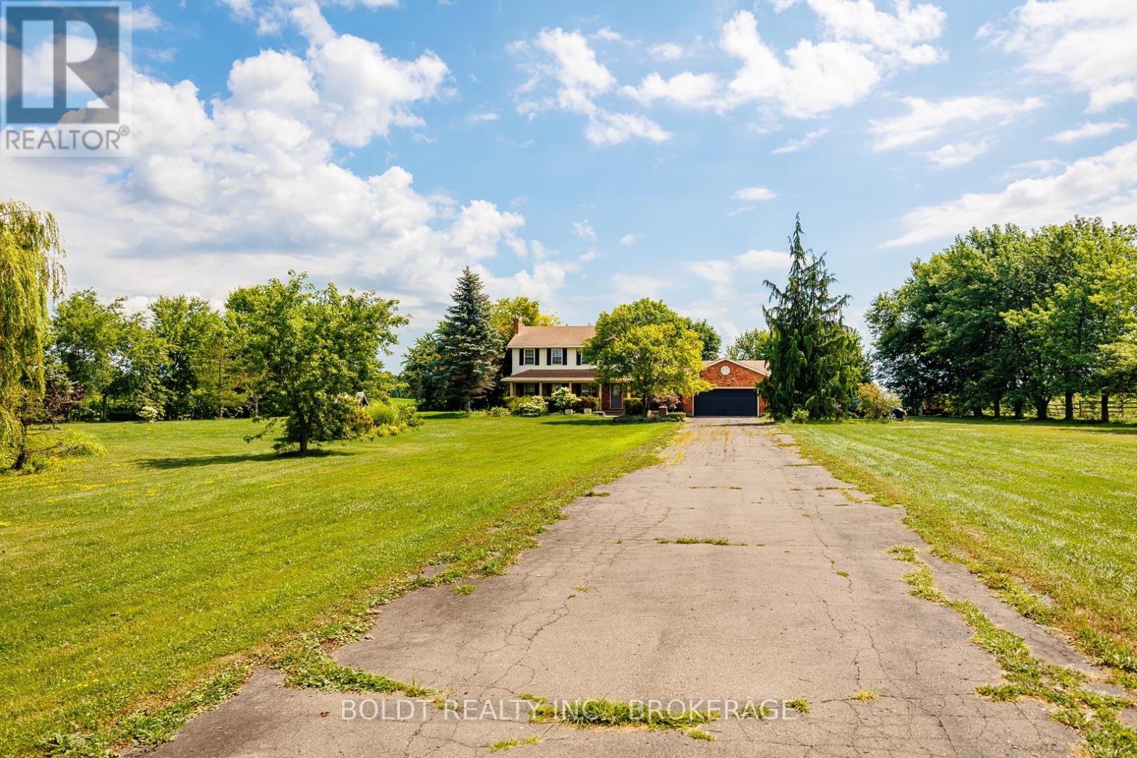 259 Farr Street, Pelham, Ontario  L0S 1C0 - Photo 2 - X13656760
