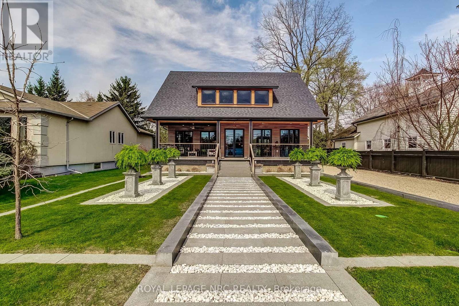 33 Gage Street, Niagara-On-The-Lake, Ontario  L0S 1J0 - Photo 1 - X13658674