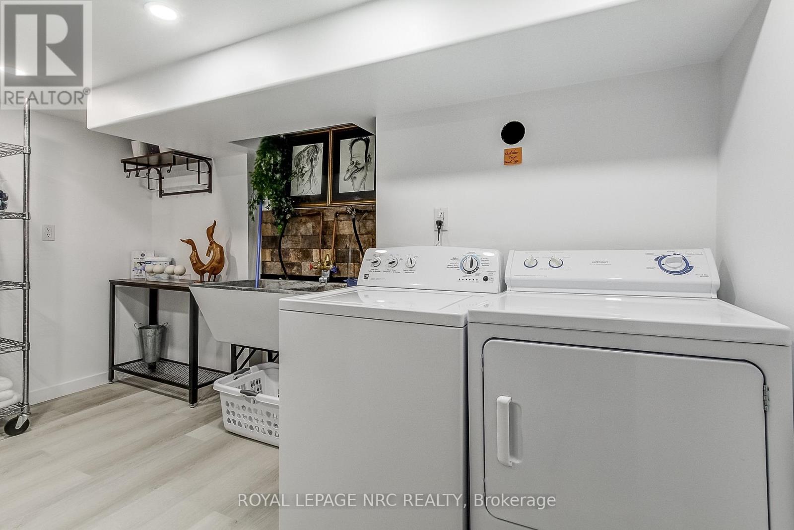 33 Gage Street, Niagara-On-The-Lake, Ontario  L0S 1J0 - Photo 29 - X13658674