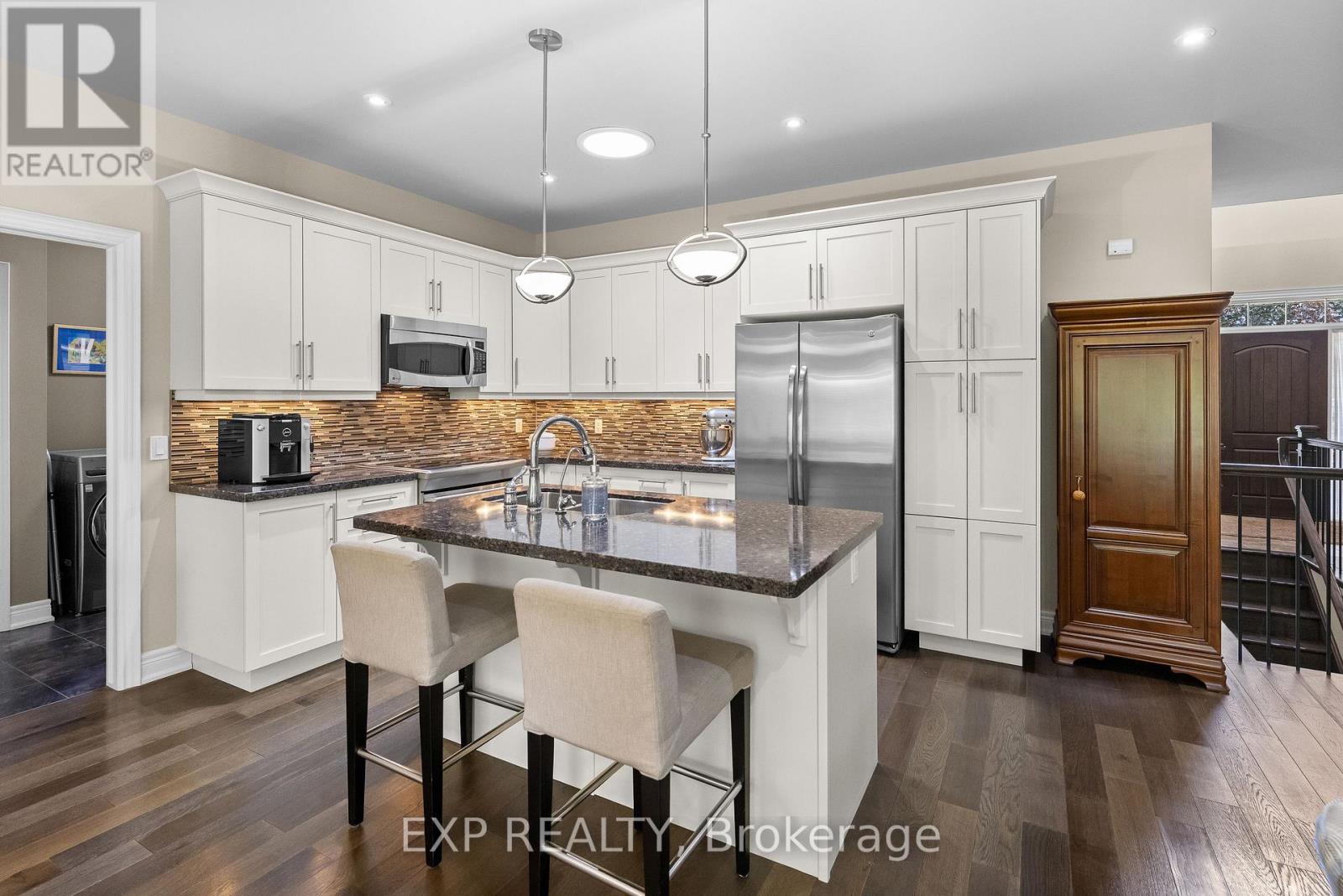 6 Creekside Drive, Niagara-On-The-Lake, Ontario  L0S 1J0 - Photo 12 - X13660862