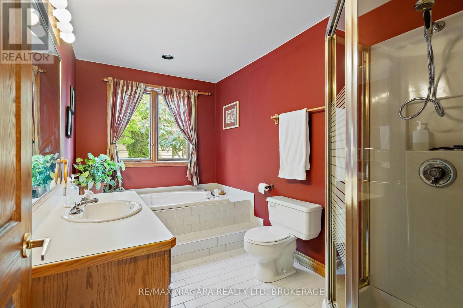 3908 Carolynn Court, Lincoln, Ontario  L0R 2C0 - Photo 20 - X13661110
