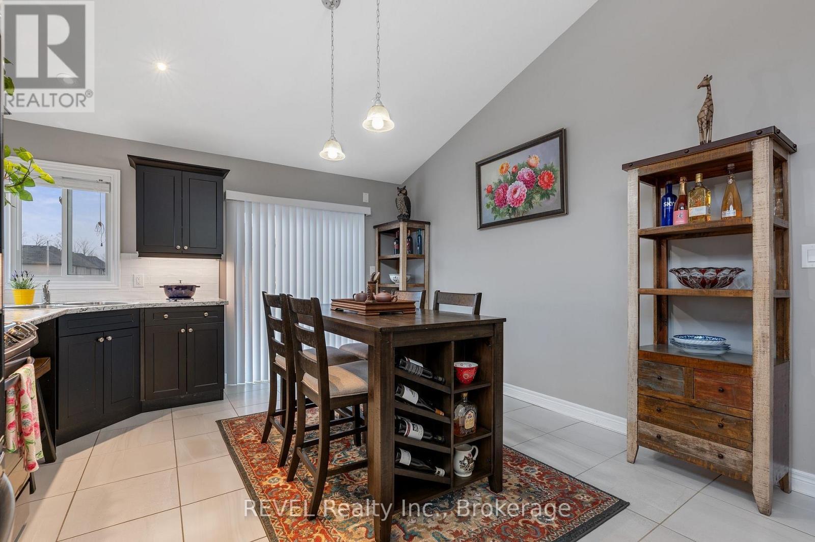 7833 Oldfield Road, Niagara Falls, Ontario  L2G 0A8 - Photo 6 - X13661876