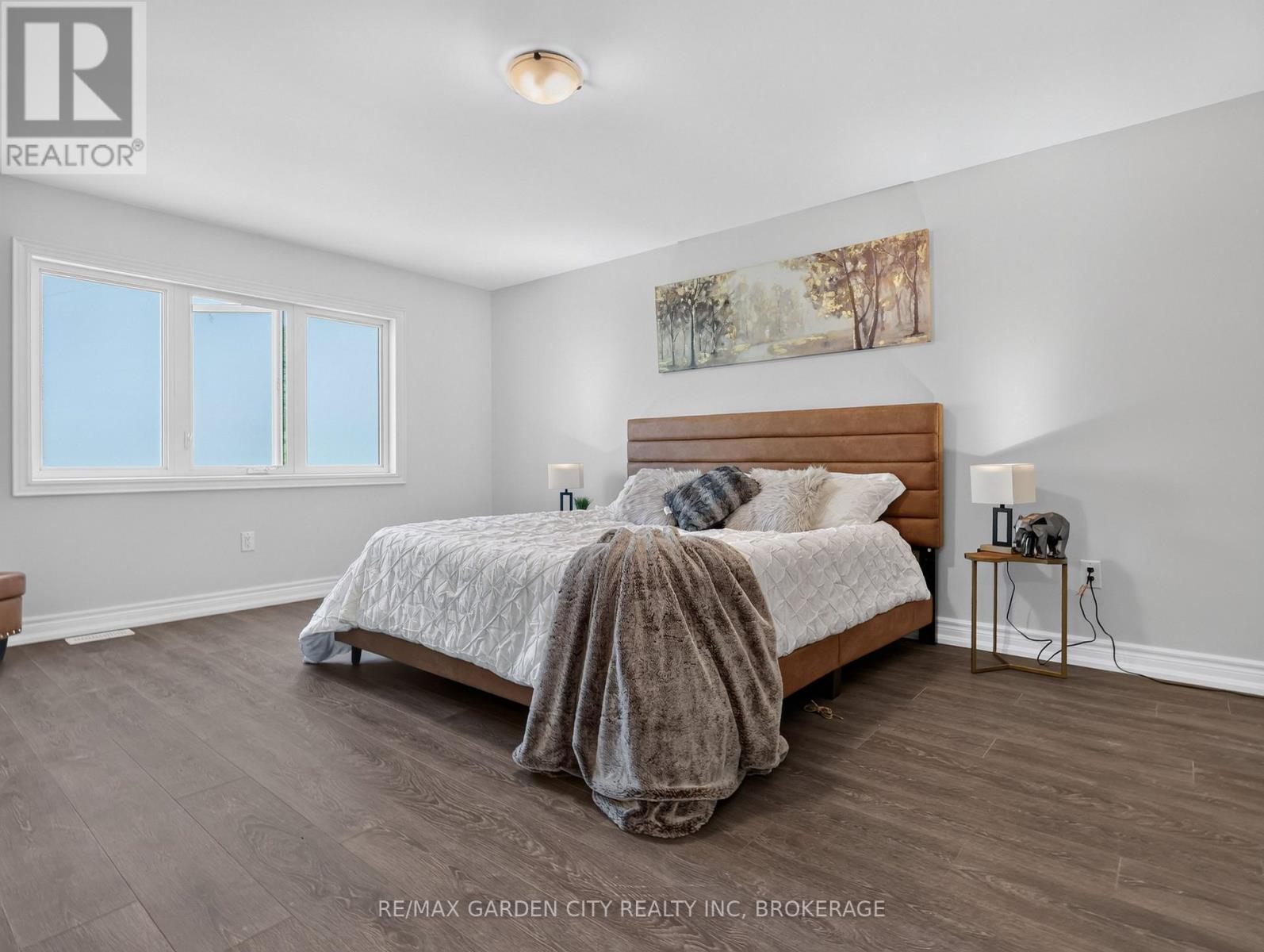 7568 Tupelo Crescent, Niagara Falls, Ontario  L2H 3S5 - Photo 25 - X13663818