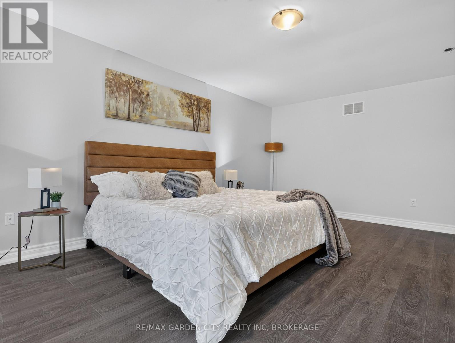 7568 Tupelo Crescent, Niagara Falls, Ontario  L2H 3S5 - Photo 26 - X13663818