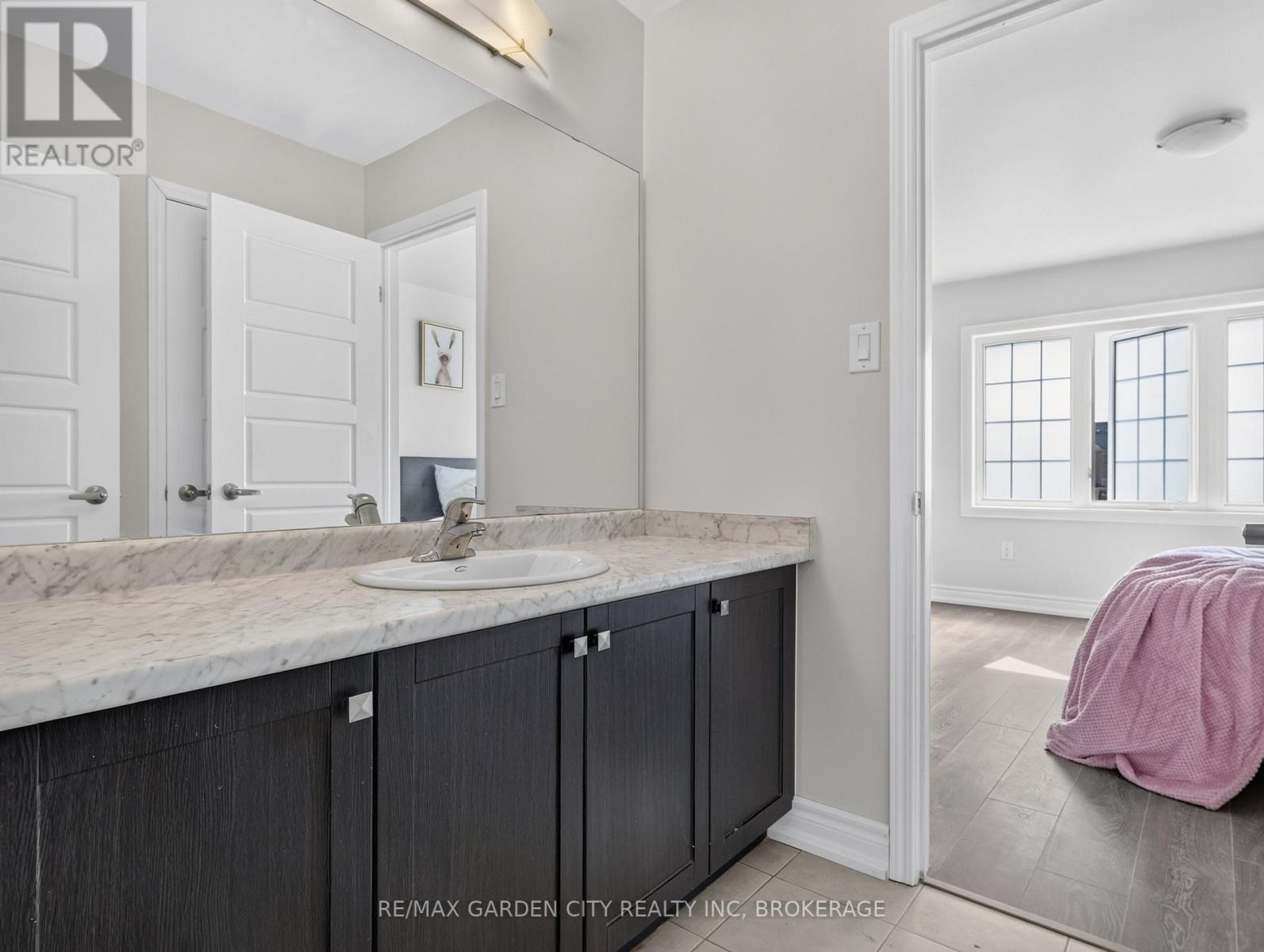 7568 Tupelo Crescent, Niagara Falls, Ontario  L2H 3S5 - Photo 33 - X13663818