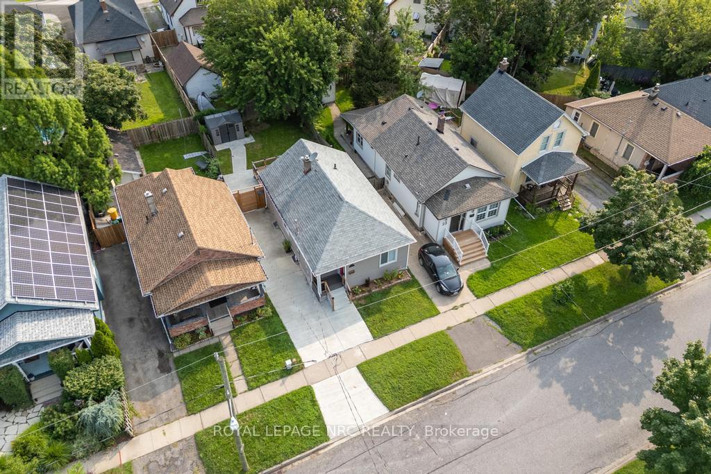 21 Trapnell Street, St. Catharines, Ontario  L2R 1B1 - Photo 19 - X13666034