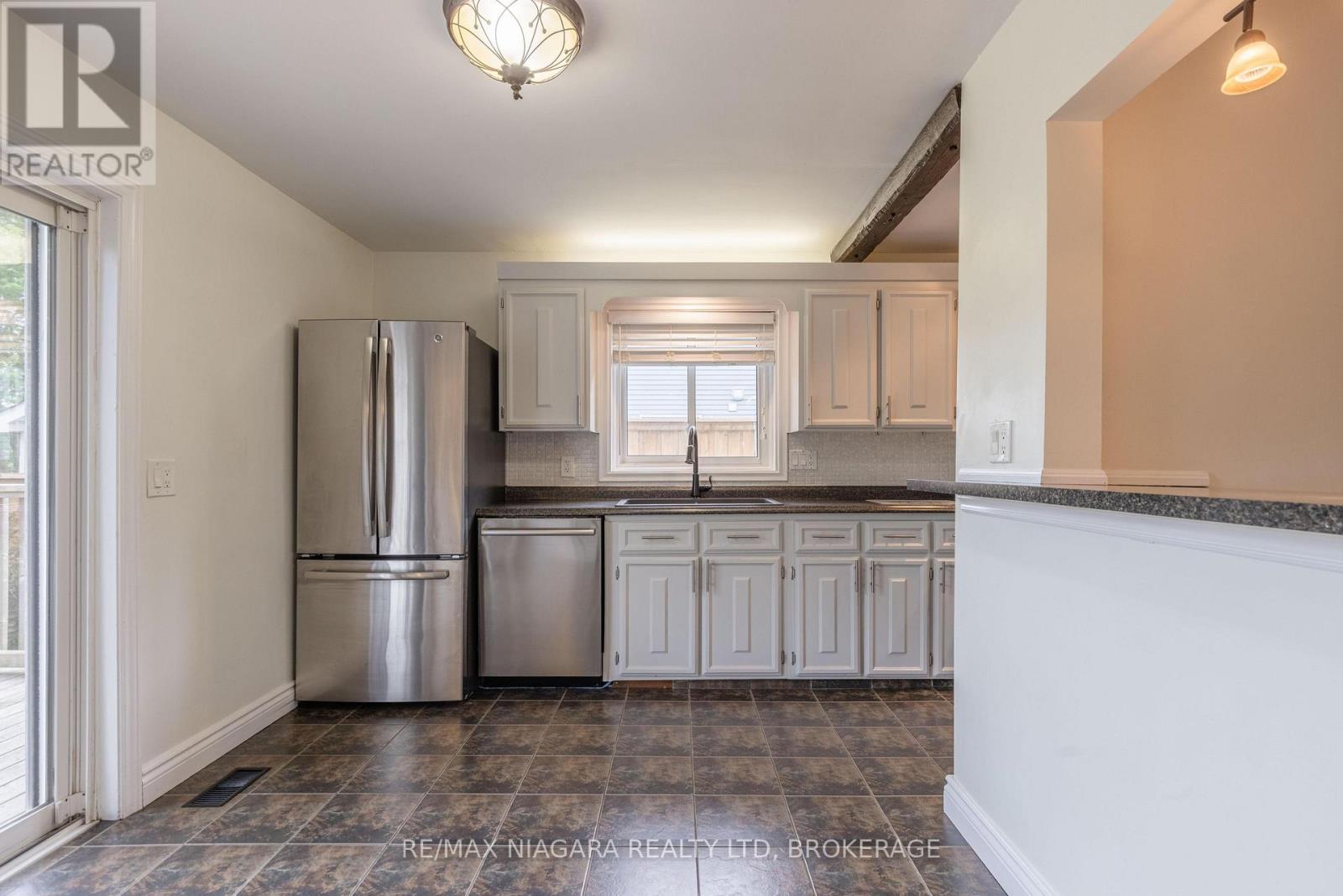 3522 East Main Street, Fort Erie, Ontario  L0S 1S0 - Photo 18 - X13666442