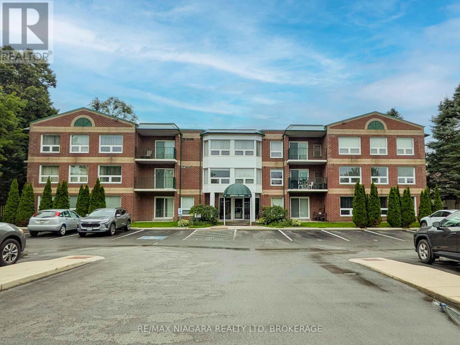 203 - 6704 Thorold Stone Road, Niagara Falls, Ontario  L2J 1B3 - Photo 1 - X13667012