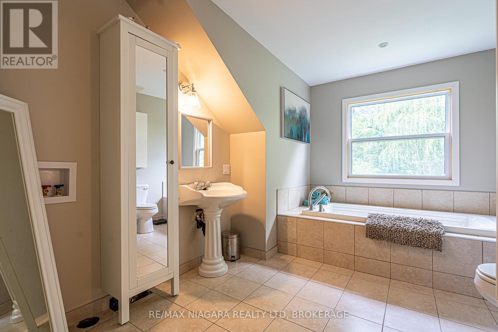 487 Four Mile Creek Road, Niagara-On-The-Lake, Ontario  L0S 1J0 - Photo 26 - X13673722