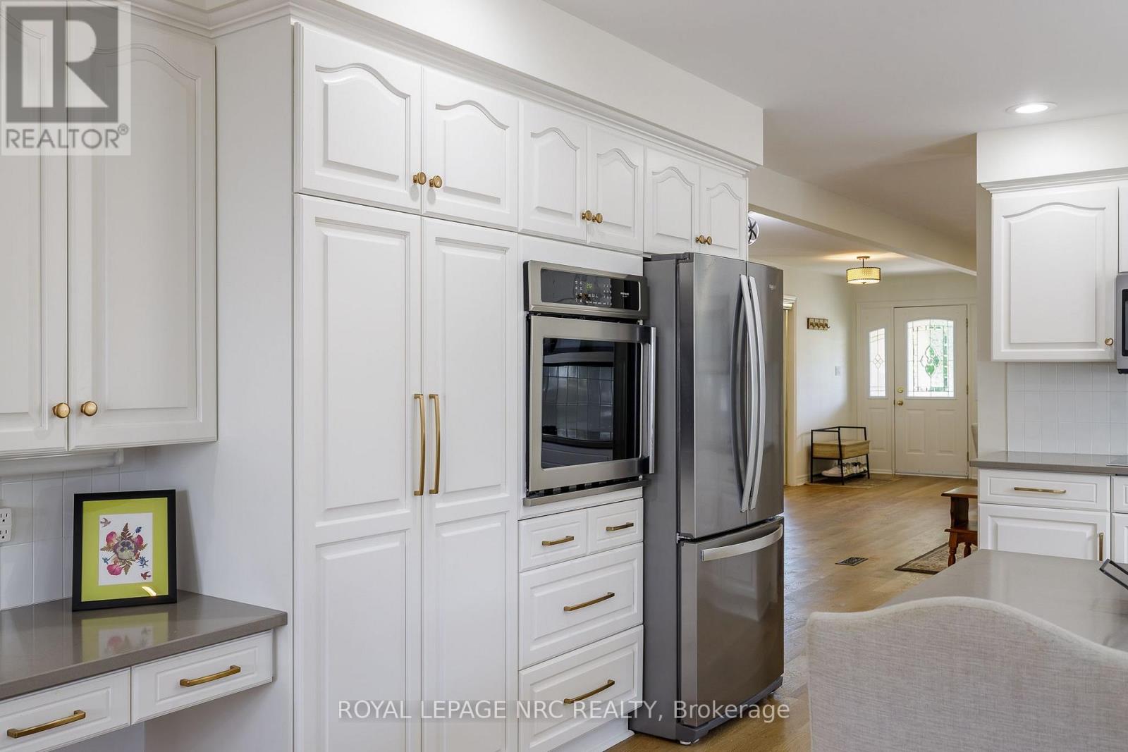 7621 Cameron Court, Niagara Falls, Ontario  L2H 3G9 - Photo 20 - X13674788