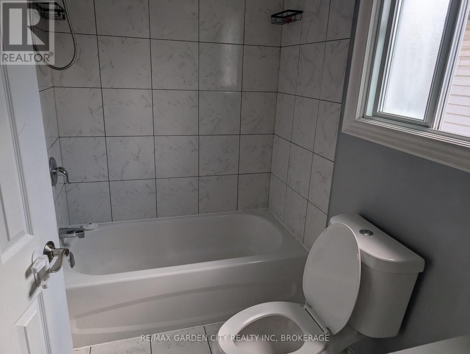 158 Summers Drive, Thorold, Ontario  L2V 5A1 - Photo 16 - X13677126