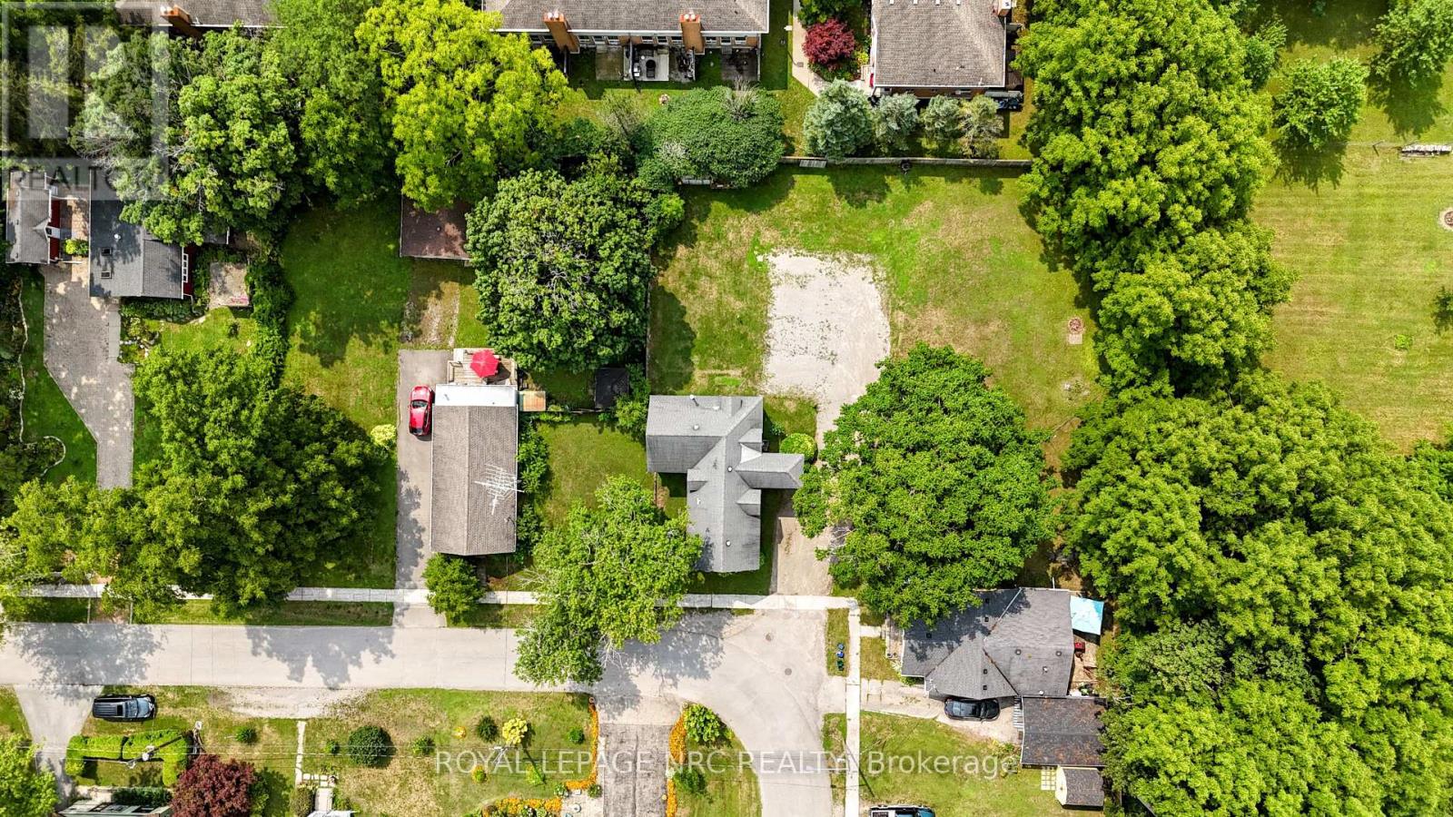 3993 Wellington Court, Fort Erie, Ontario  L0S 1B0 - Photo 5 - X13681028