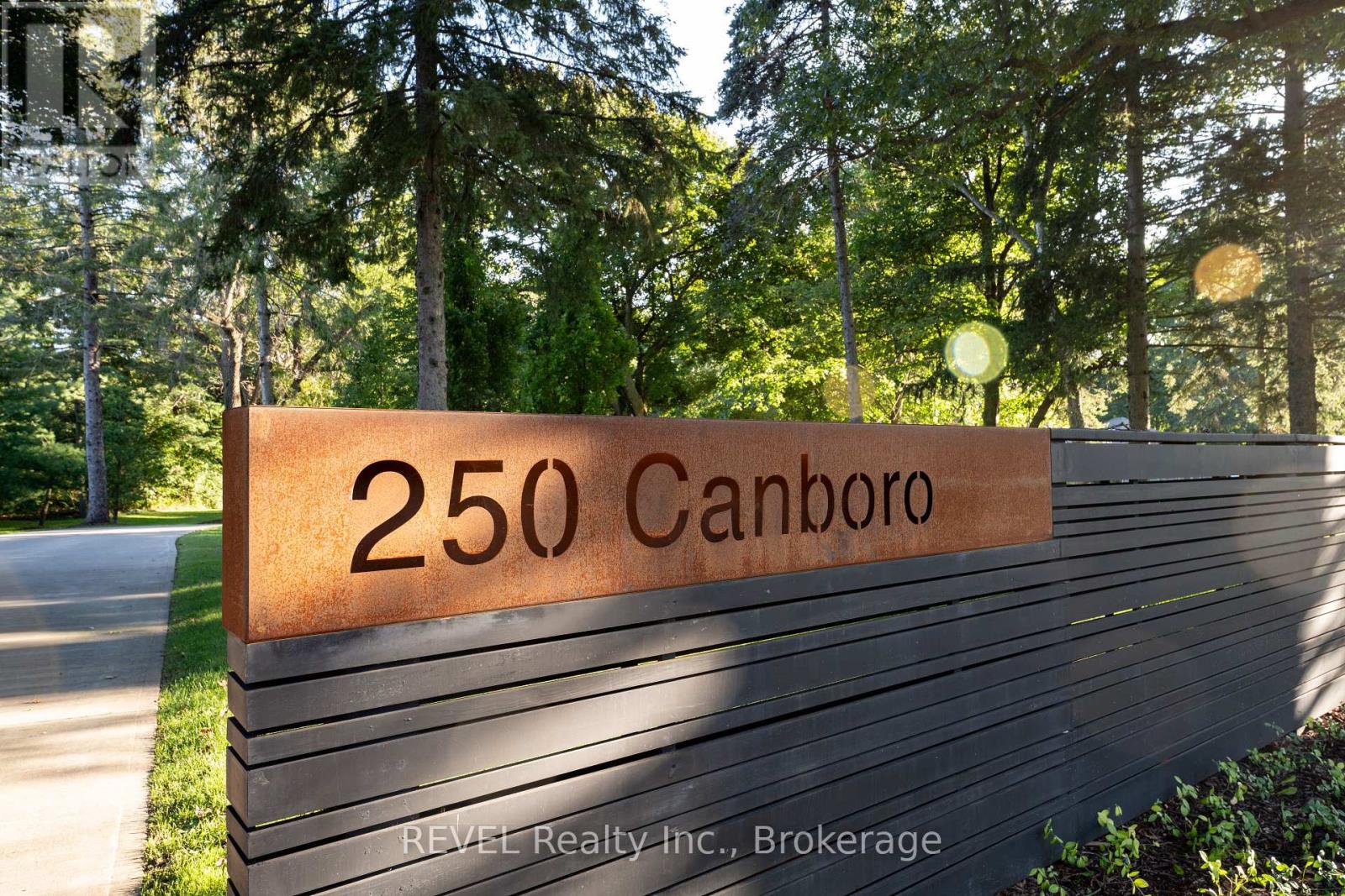 250 Canboro Road, Pelham, Ontario  L0S 1M0 - Photo 2 - X13683216