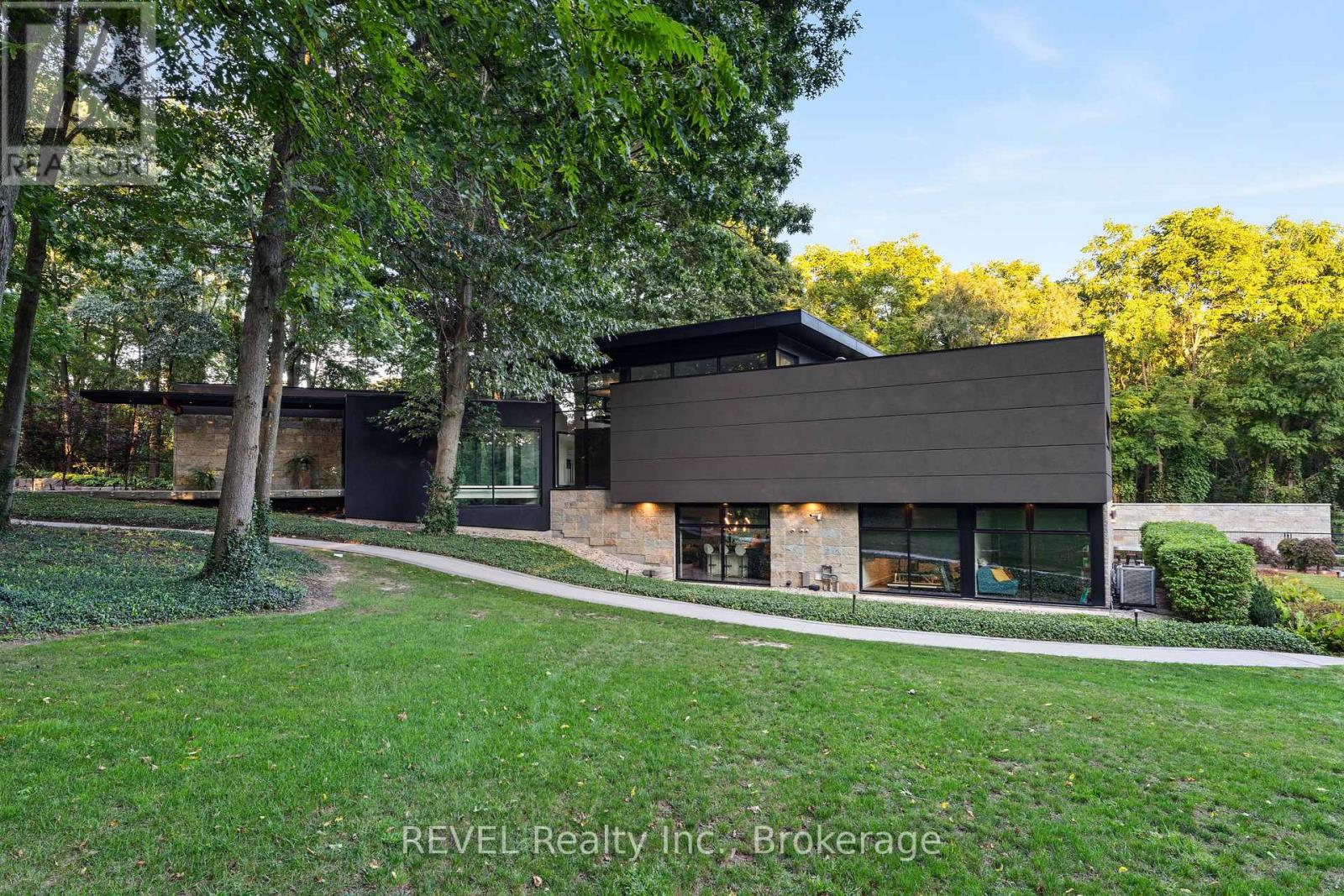 250 Canboro Road, Pelham, Ontario  L0S 1M0 - Photo 7 - X13683216