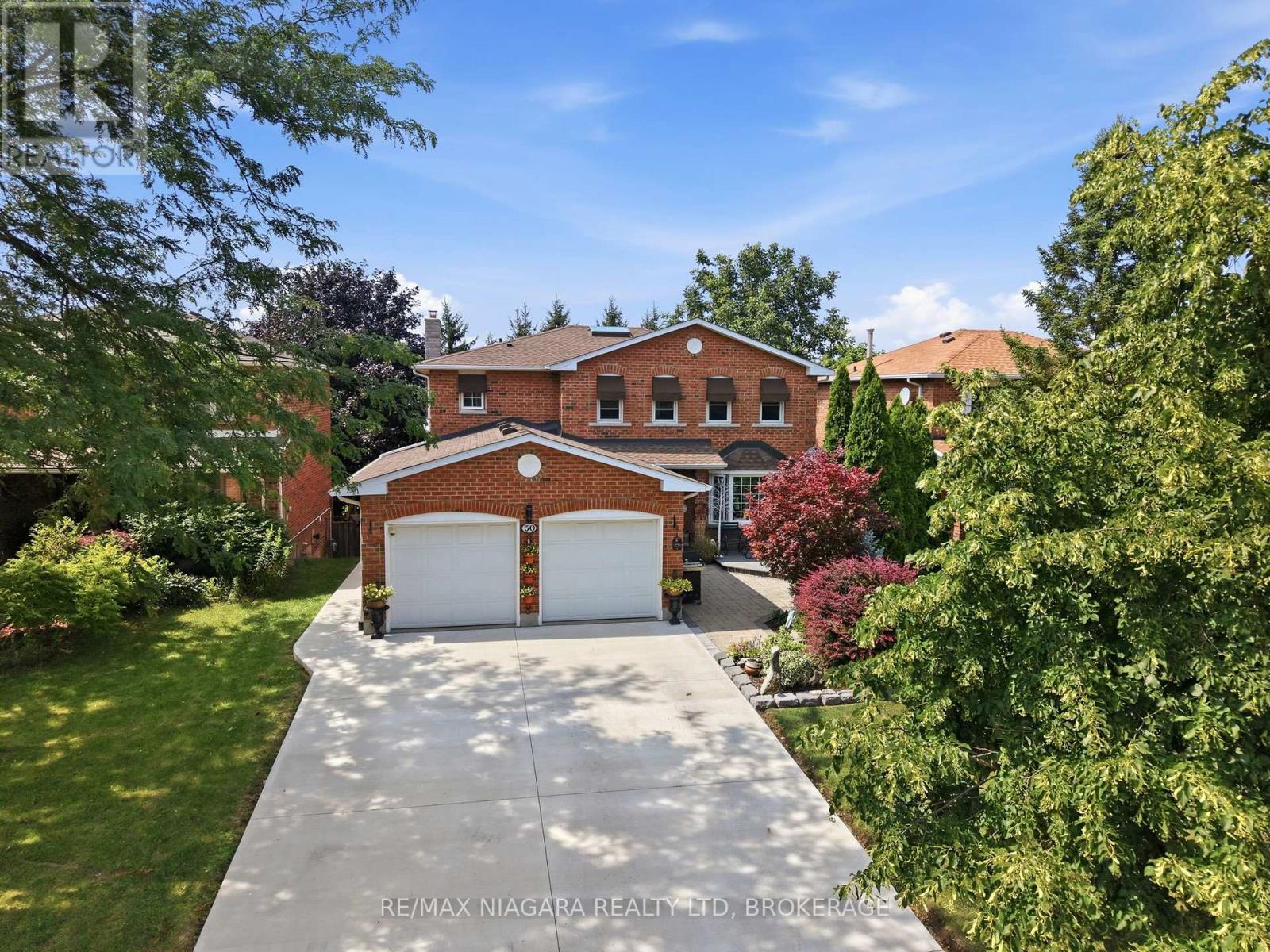 50 Barbican Trail, St. Catharines, Ontario  L2T 4A3 - Photo 1 - X13684218