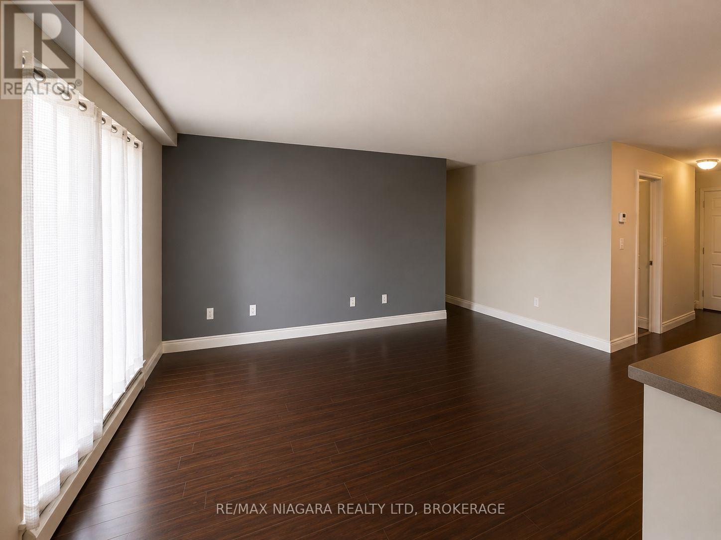 303 - 99 Church Street, St. Catharines, Ontario  L2R 3E1 - Photo 6 - X13685372