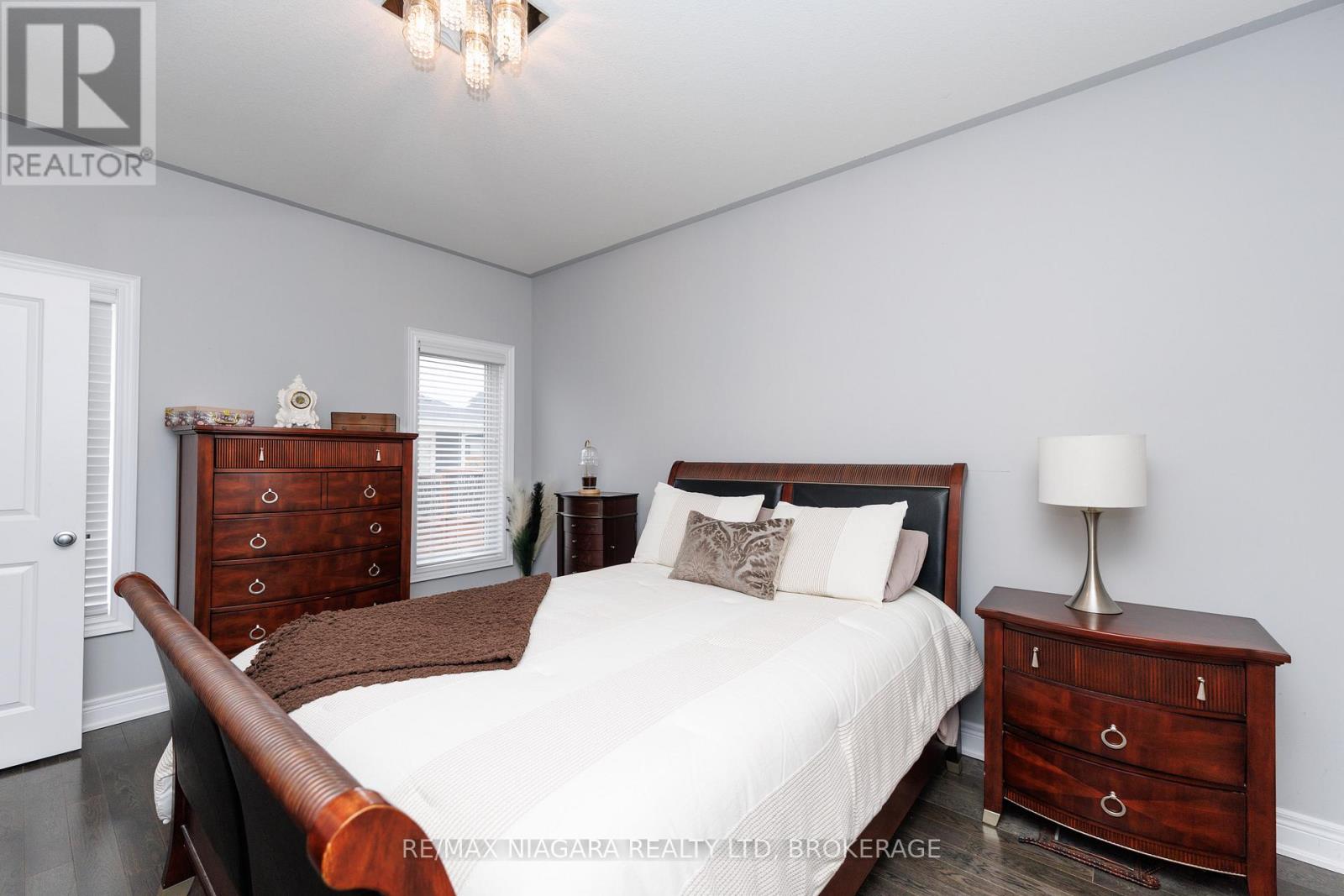 4049 Village Creek Drive, Fort Erie, Ontario  L0S 1S0 - Photo 17 - X13686610