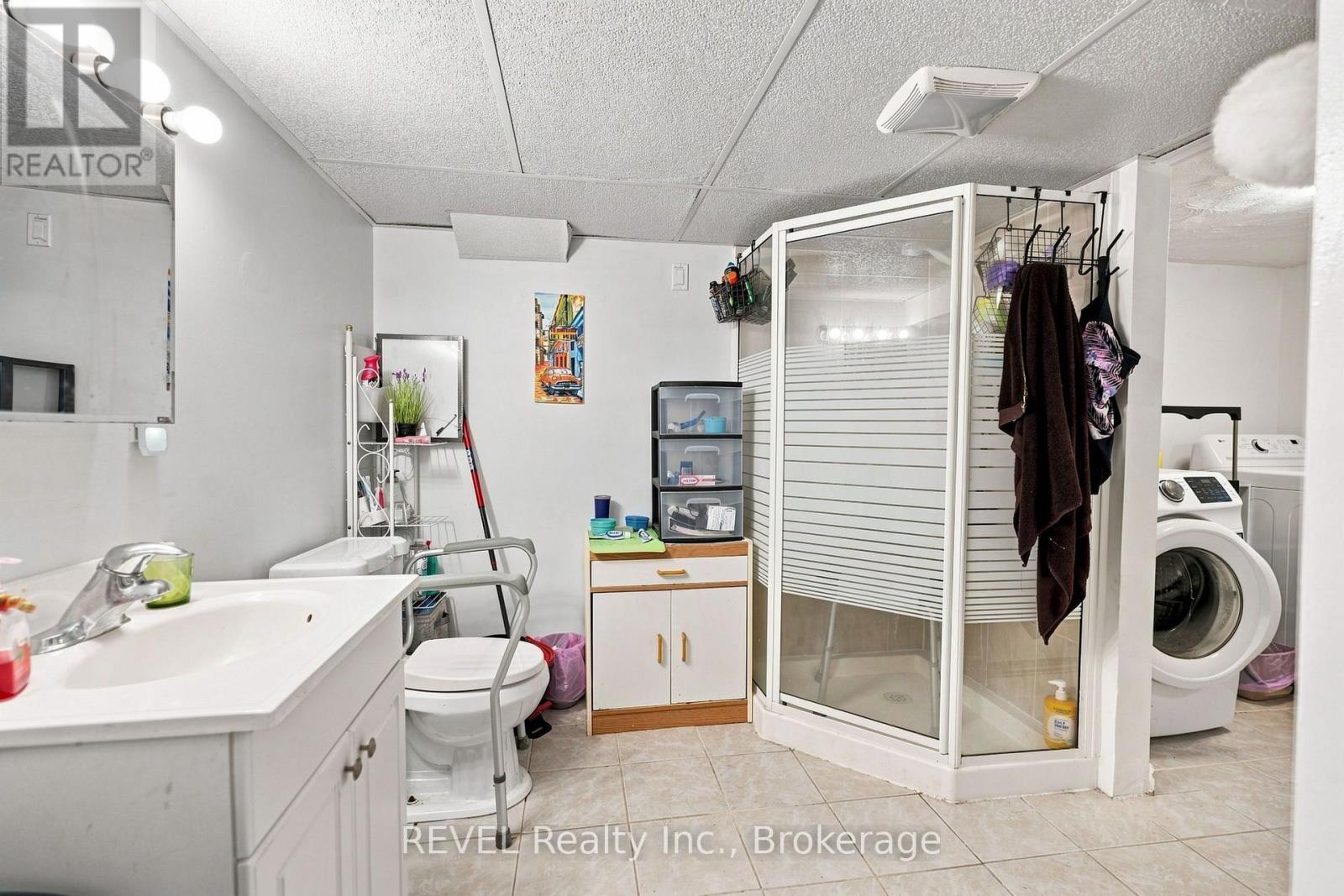 5699 Montrose Road, Niagara Falls, Ontario  L2H 1K9 - Photo 19 - X13686744