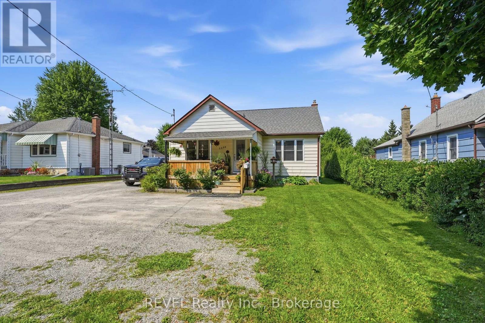 5699 Montrose Road, Niagara Falls, Ontario  L2H 1K9 - Photo 32 - X13686744