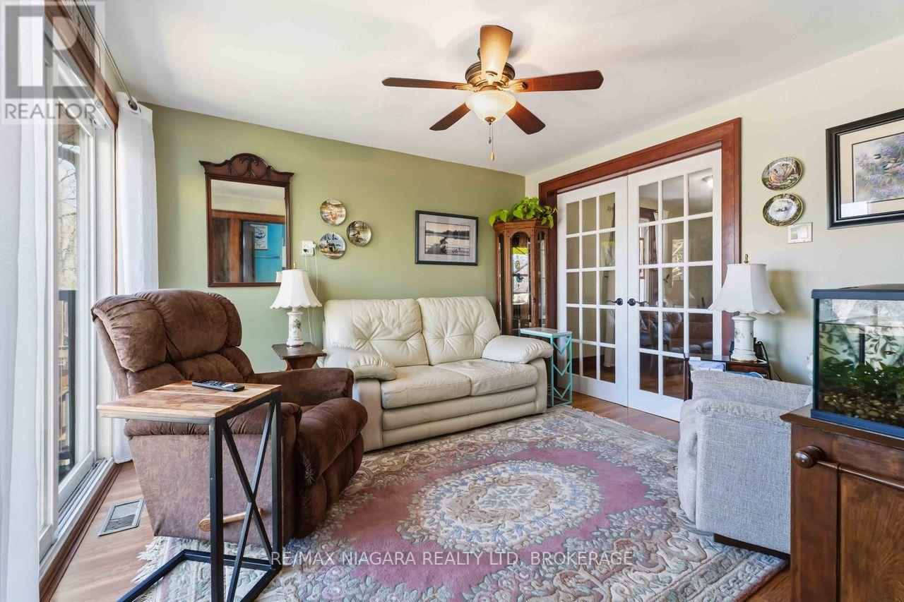70 Riverside Drive, Welland, Ontario  L3C 5E2 - Photo 19 - X13689316