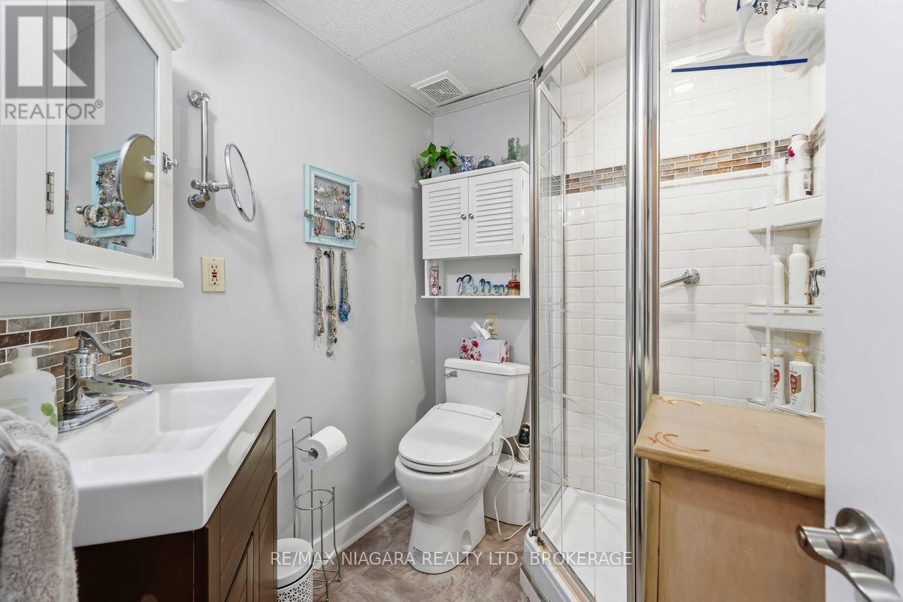 70 Riverside Drive, Welland, Ontario  L3C 5E2 - Photo 34 - X13689316