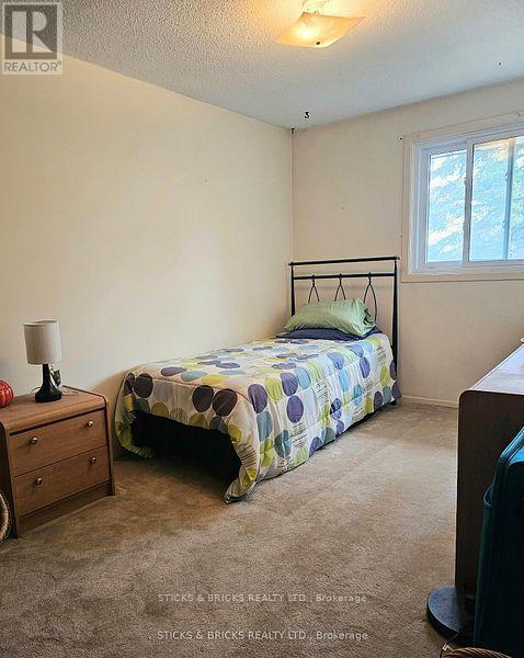 1 - 5815 Swayze Drive, Niagara Falls, Ontario  L2J 3W3 - Photo 9 - X13689982