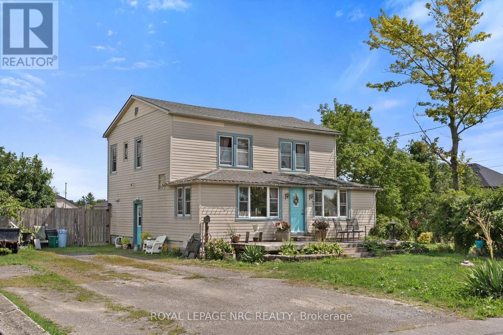 1010 Arthur Street, Fort Erie, Ontario  L2A 4J2 - Photo 1 - X13691752