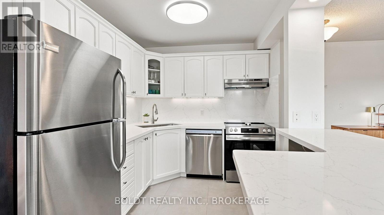 307 - 264 Oakdale Avenue, St. Catharines, Ontario  L2P 2K4 - Photo 10 - X13695392