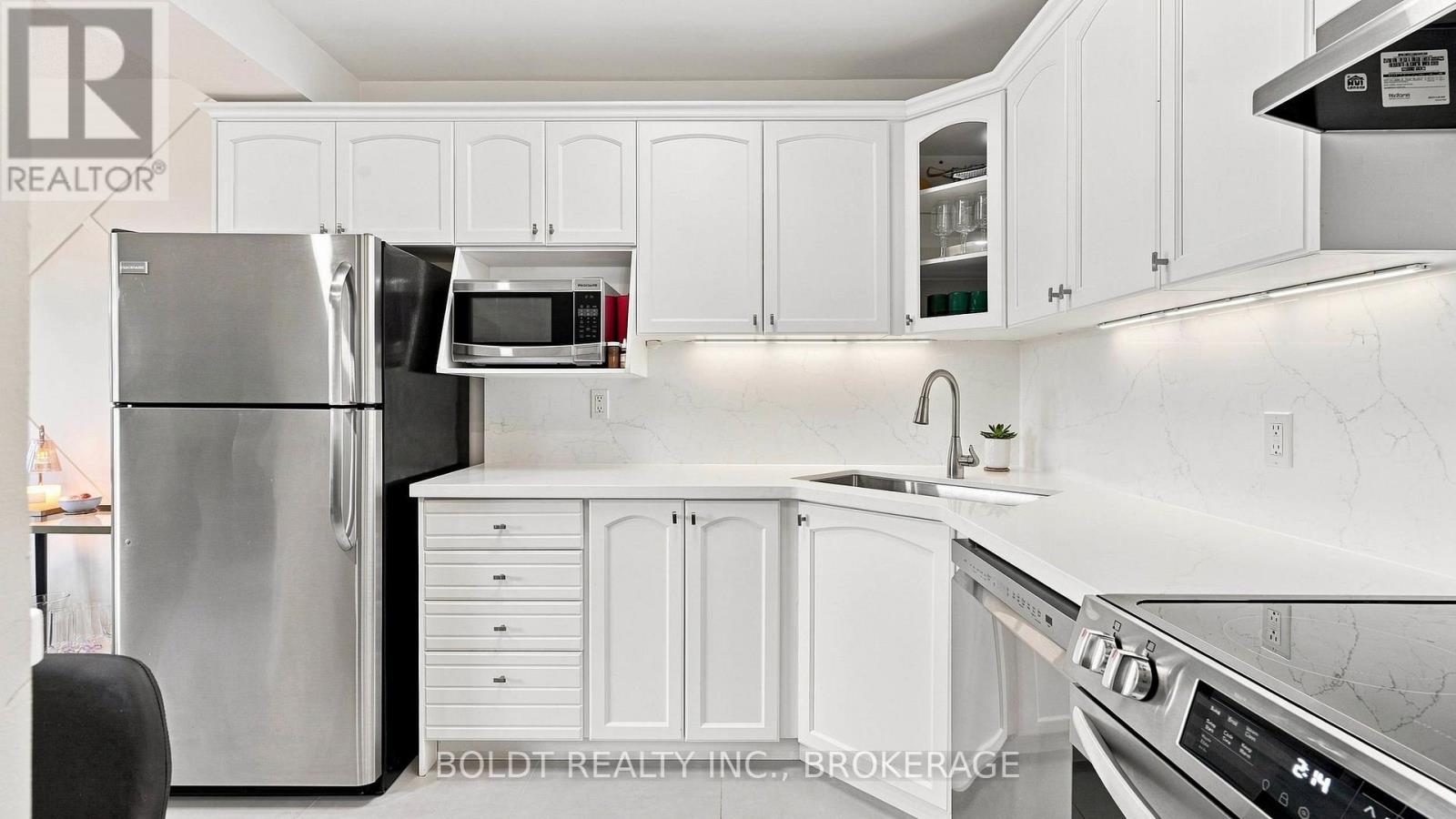 307 - 264 Oakdale Avenue, St. Catharines, Ontario  L2P 2K4 - Photo 11 - X13695392