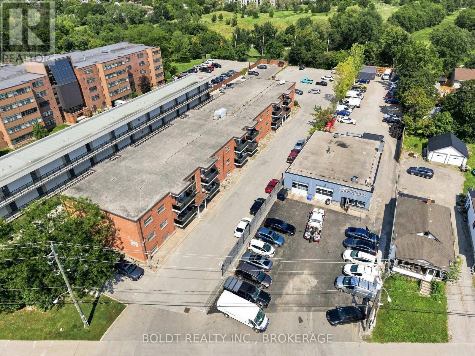 307 - 264 Oakdale Avenue, St. Catharines, Ontario  L2P 2K4 - Photo 26 - X13695392
