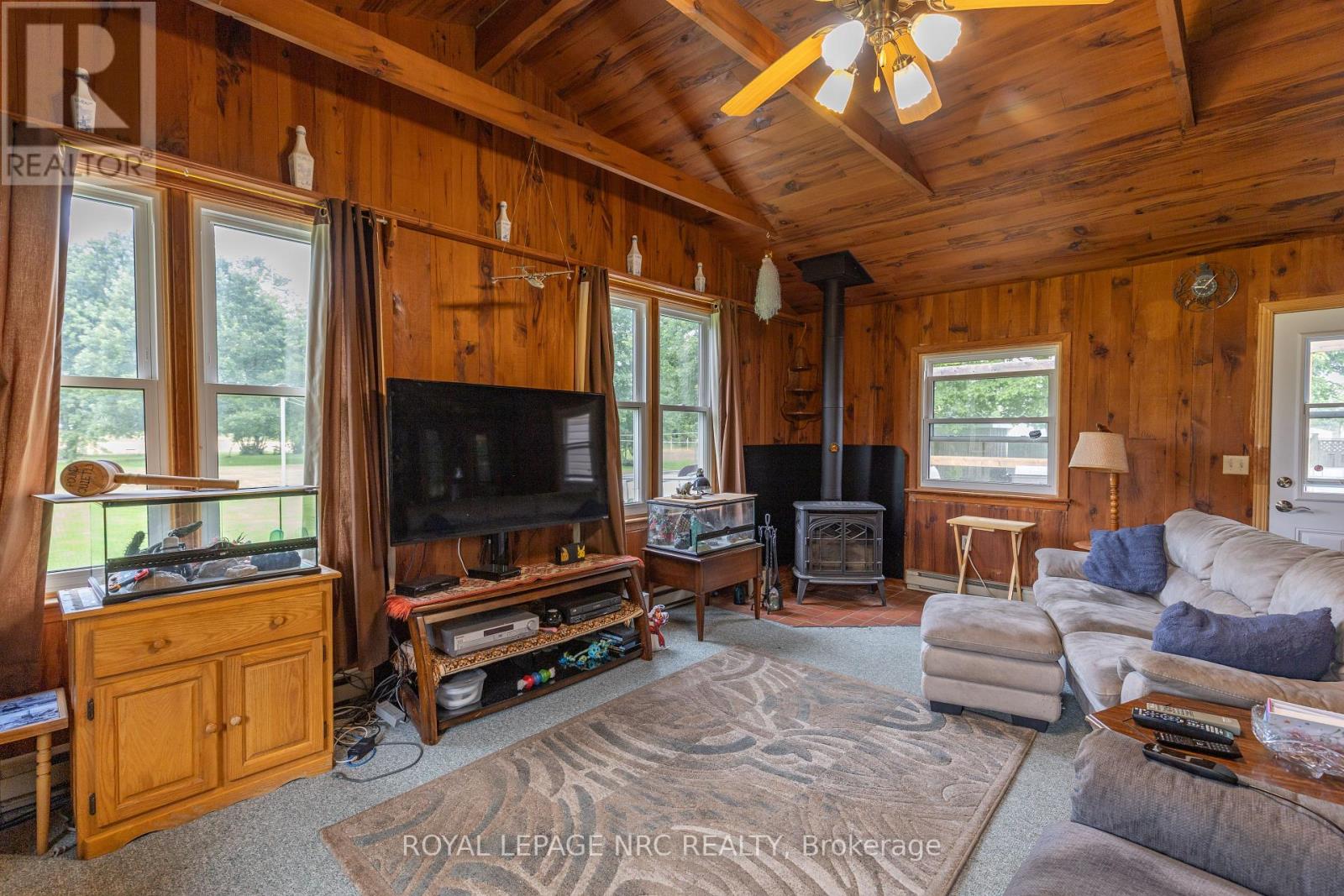 11284 Golf Course Road, Wainfleet, Ontario  L3K 5V4 - Photo 17 - X13696328