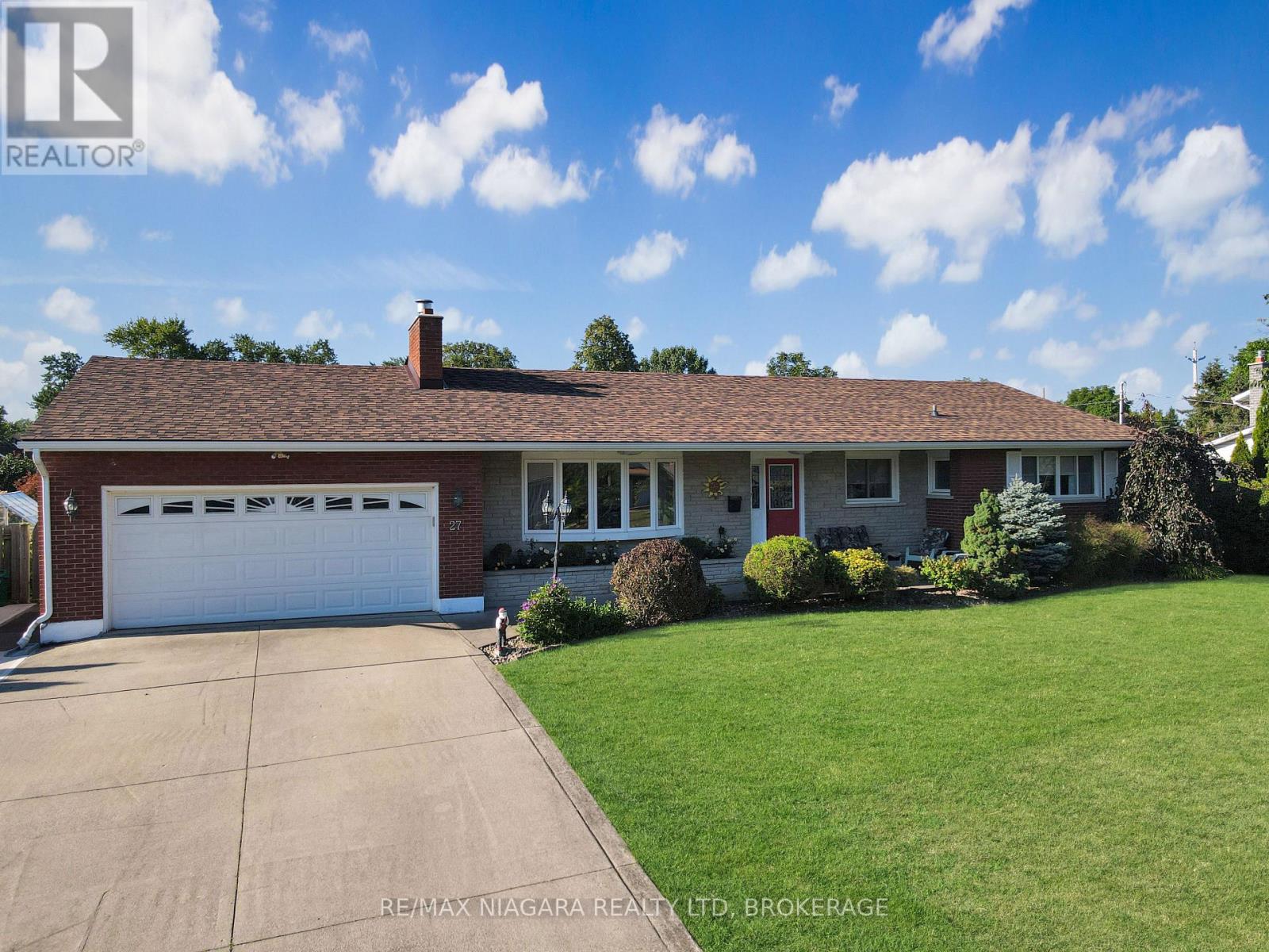 27 Lindbergh Drive, Fort Erie, Ontario  L2A 2Z5 - Photo 1 - X13697050