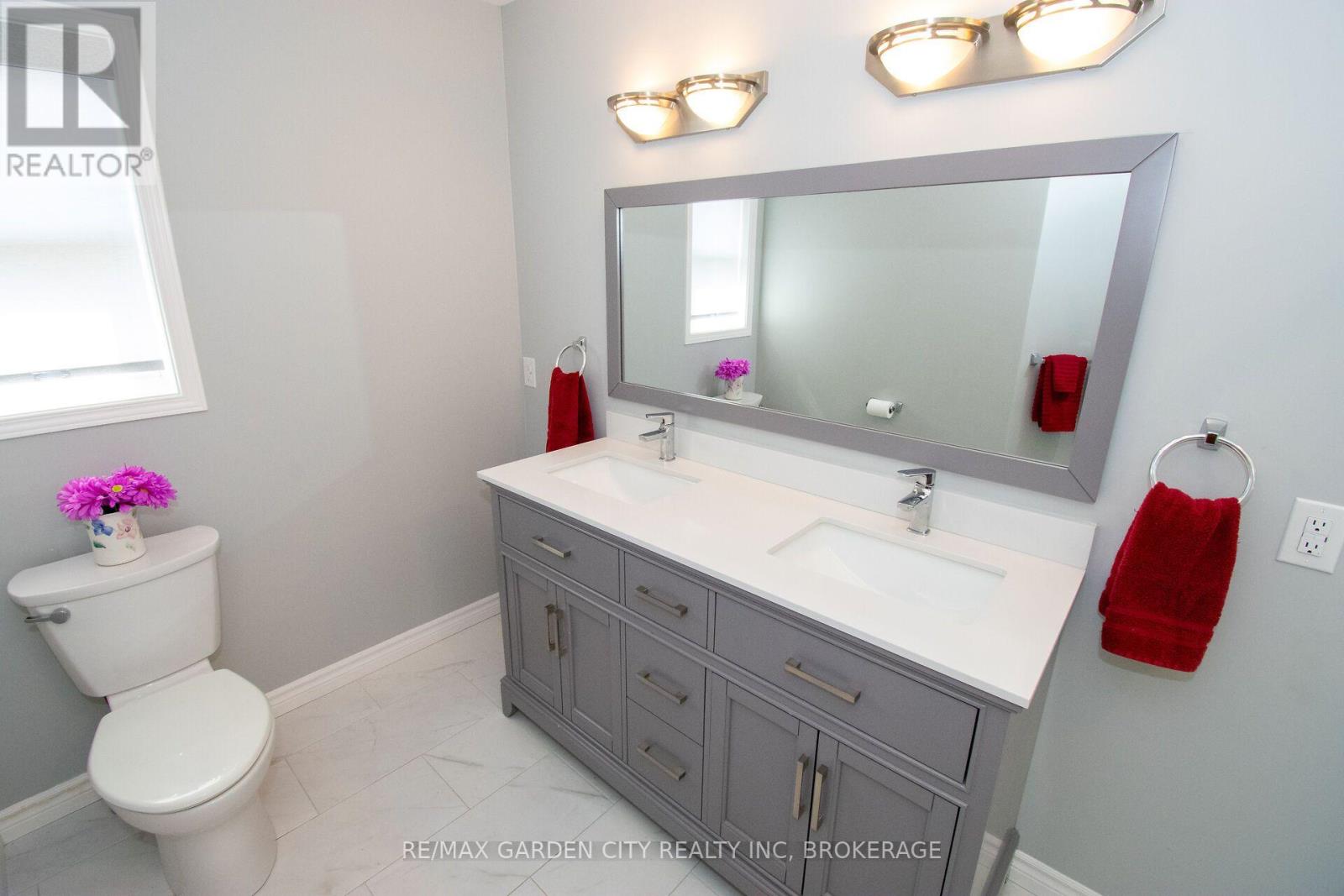 26 Las Road, West Lincoln, Ontario  L0R 2A0 - Photo 15 - X13697252