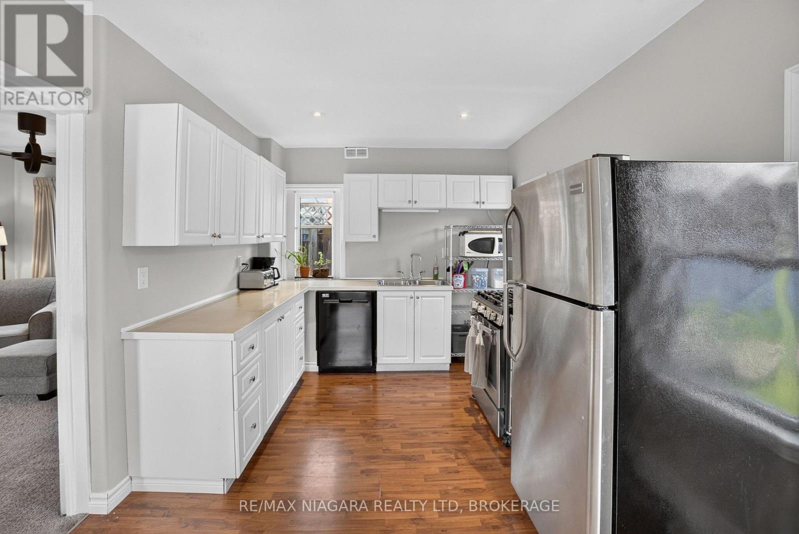 6303 Ker Street, Niagara Falls, Ontario  L2G 1X7 - Photo 14 - X13698302