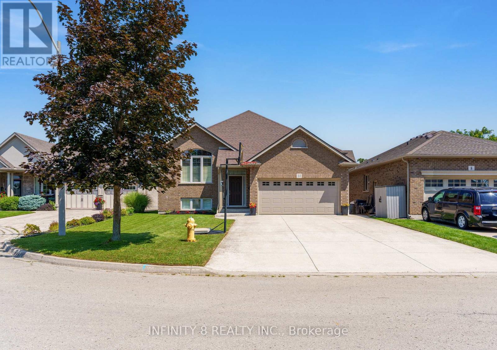 10 Sapphire Court, St. Catharines, Ontario  L2M 0A4 - Photo 1 - X13698746