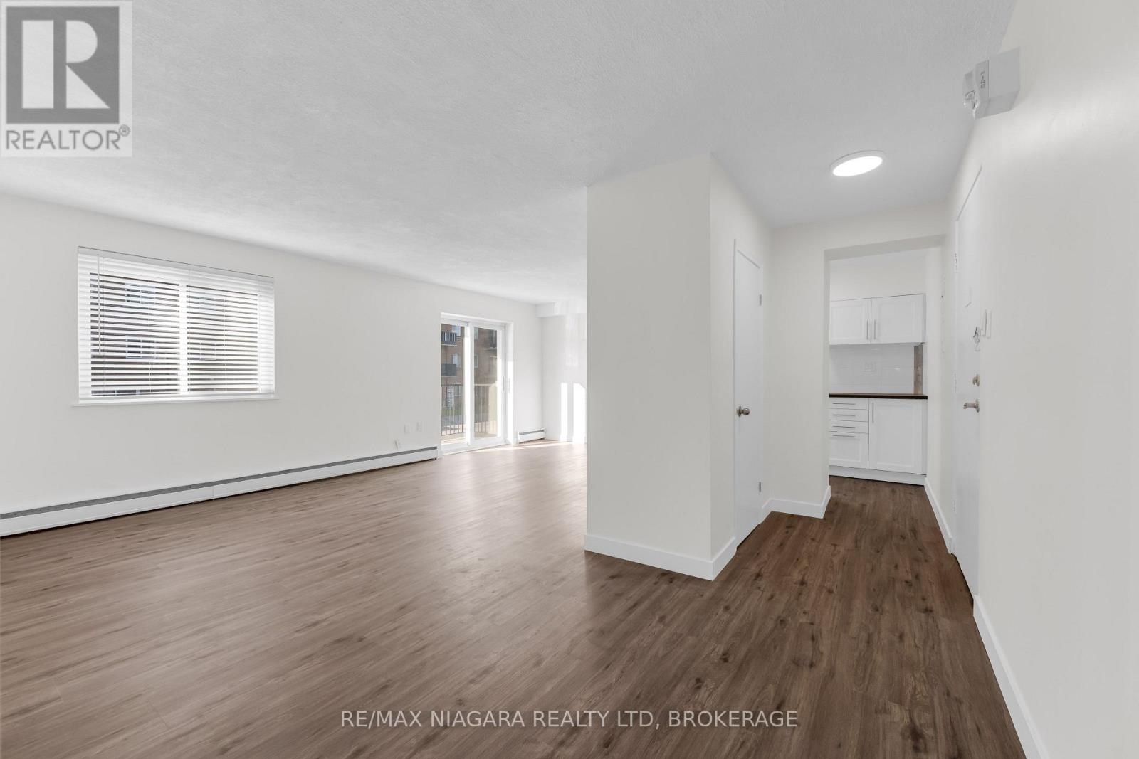 25 - 452 Carlton Street, St. Catharines, Ontario  L2M 4X1 - Photo 10 - X13699042