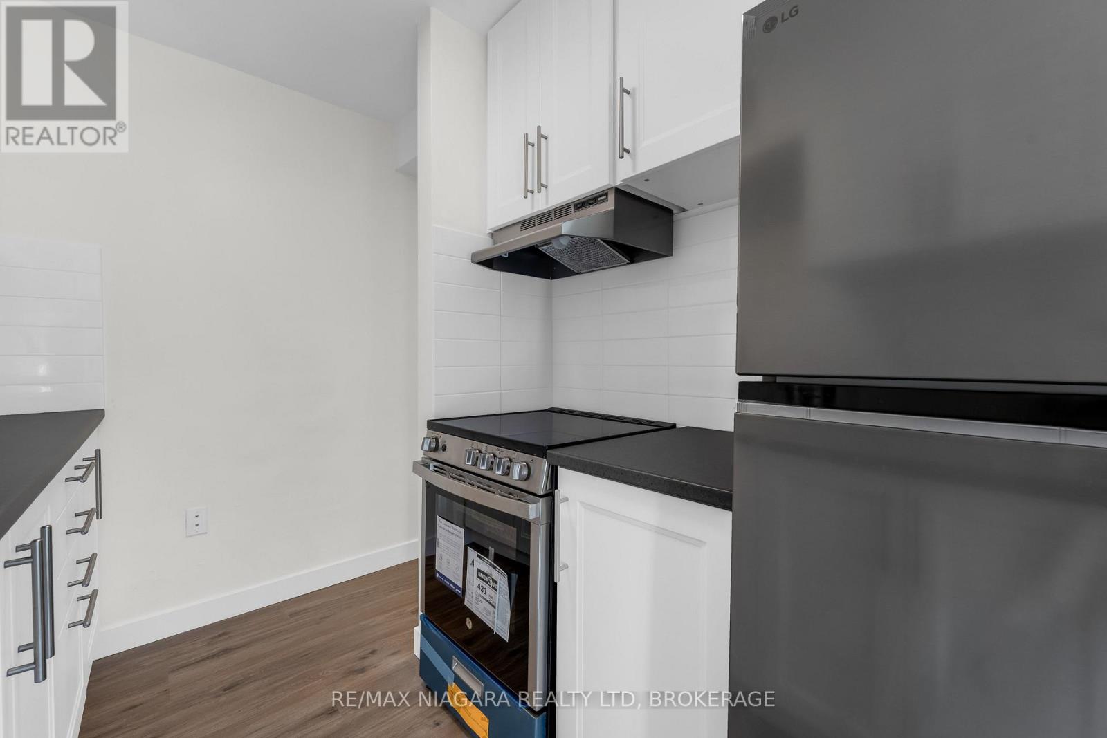 25 - 452 Carlton Street, St. Catharines, Ontario  L2M 4X1 - Photo 6 - X13699042