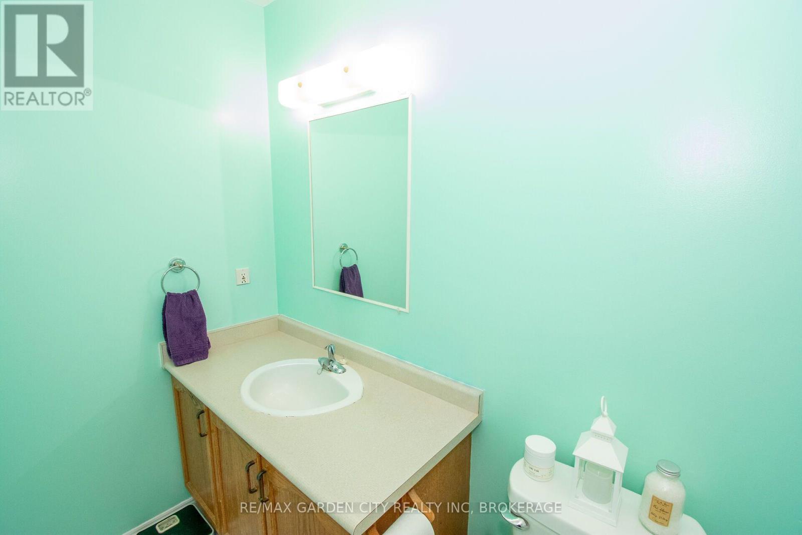 93 Northwood Drive, Welland, Ontario  L3C 6S3 - Photo 28 - X13699194