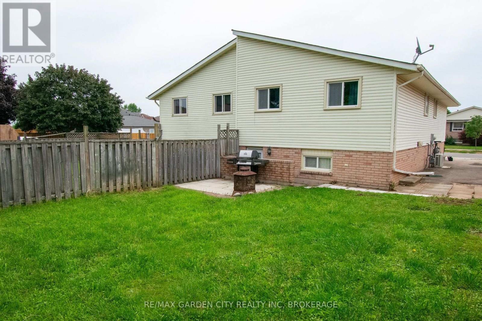 93 Northwood Drive, Welland, Ontario  L3C 6S3 - Photo 38 - X13699194