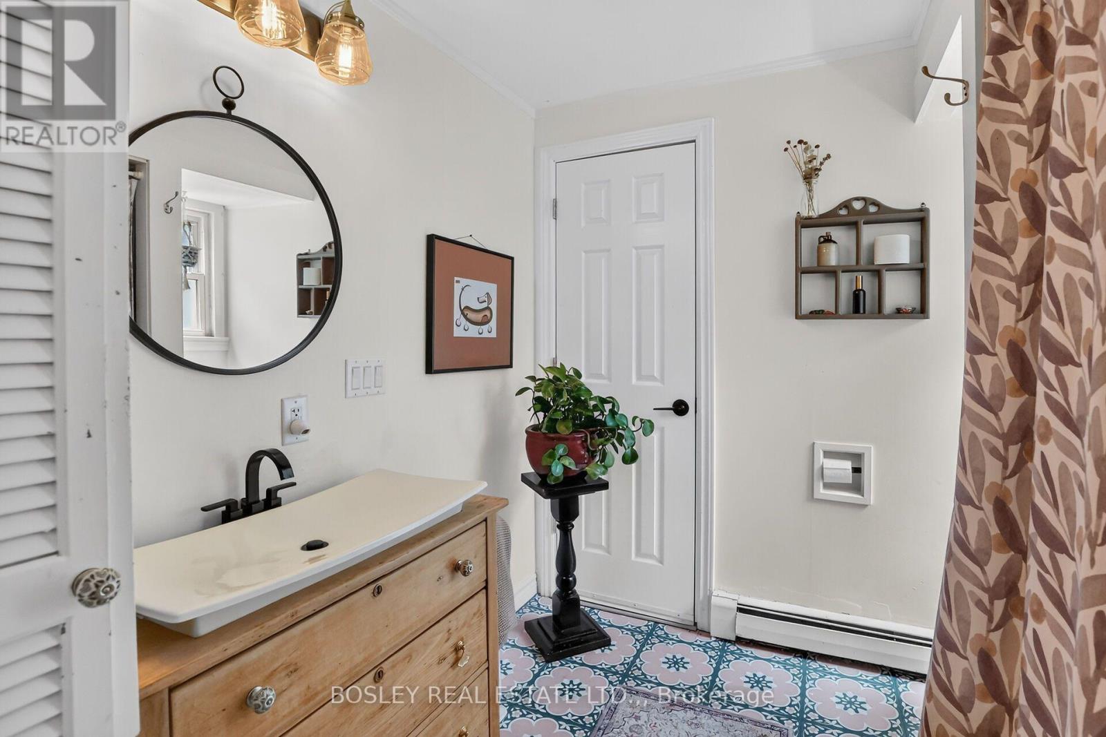 804 Bernard Avenue, Fort Erie, Ontario  L0S 1N0 - Photo 11 - X13699582
