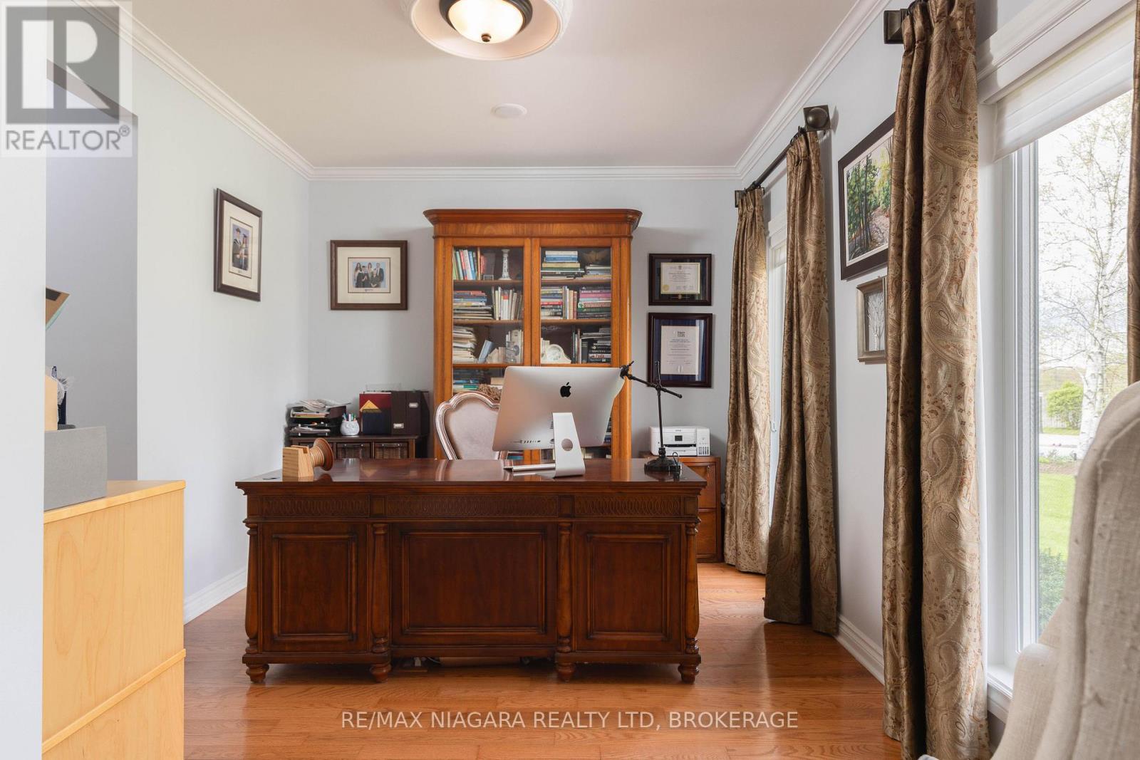 8056 Cathedral Drive, Niagara Falls, Ontario  L2H 2Z2 - Photo 19 - X13703606