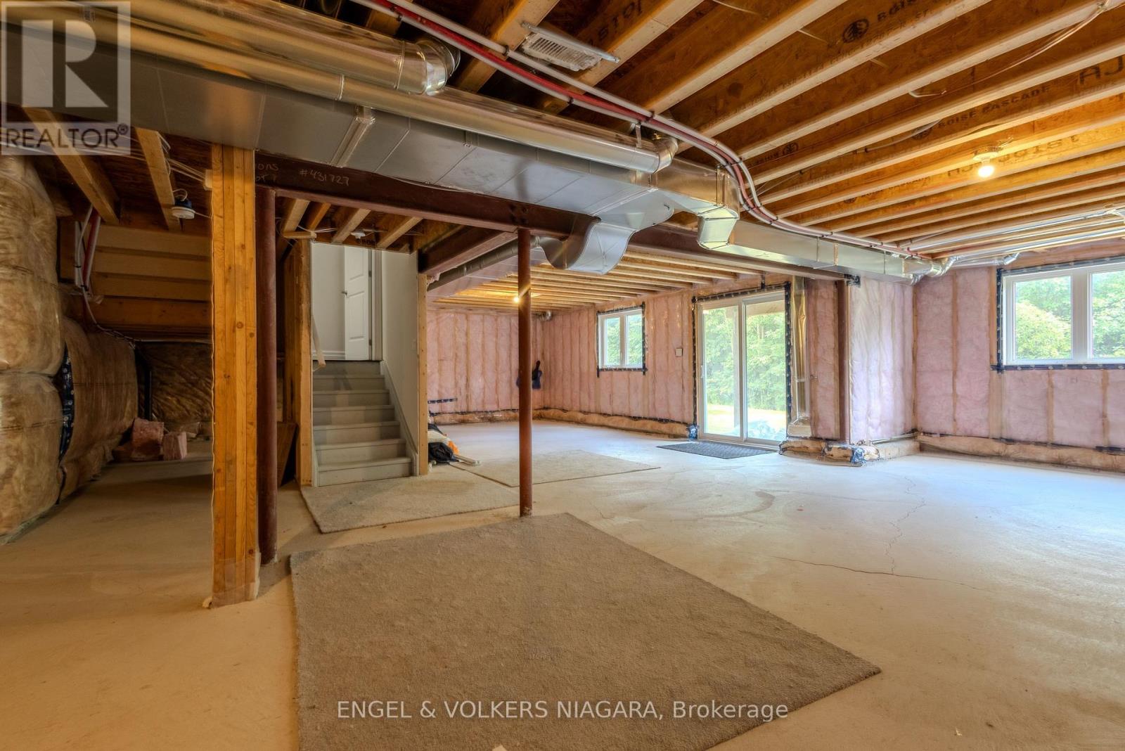 9218 White Oak Avenue, Niagara Falls, Ontario  L2G 0E9 - Photo 38 - X13703950