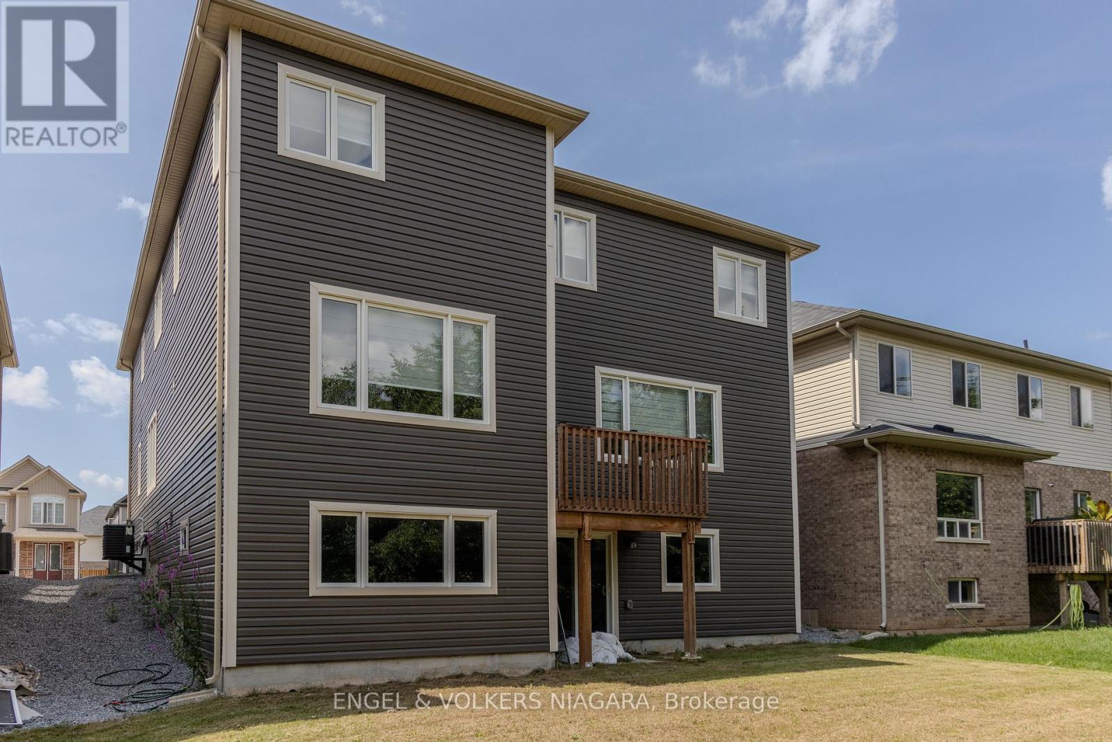 9218 White Oak Avenue, Niagara Falls, Ontario  L2G 0E9 - Photo 41 - X13703950