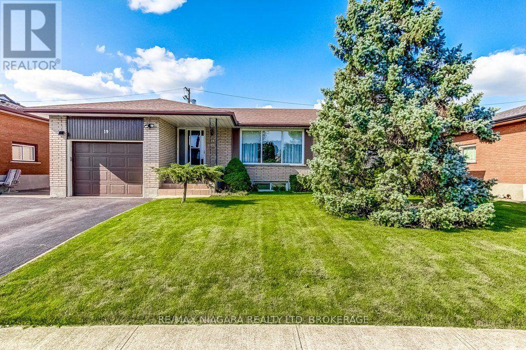19 Eastdale Crescent, Welland, Ontario  L3B 1E6 - Photo 1 - X13704108