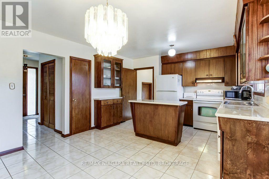 19 Eastdale Crescent, Welland, Ontario  L3B 1E6 - Photo 14 - X13704108