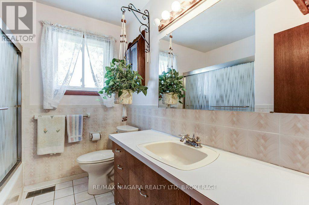 19 Eastdale Crescent, Welland, Ontario  L3B 1E6 - Photo 30 - X13704108