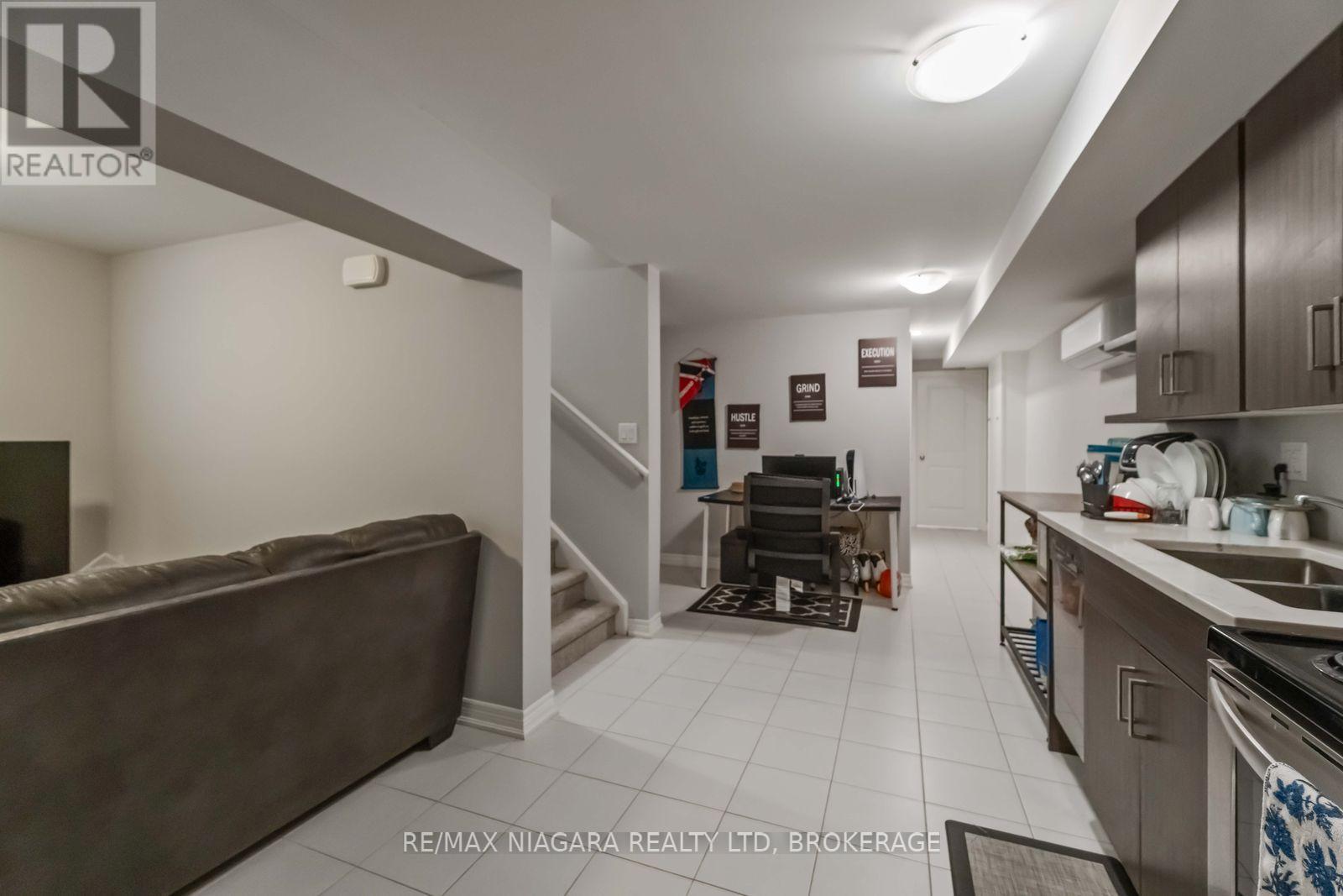 81 Grove Street, Welland, Ontario  L3B 4B3 - Photo 32 - X13704646